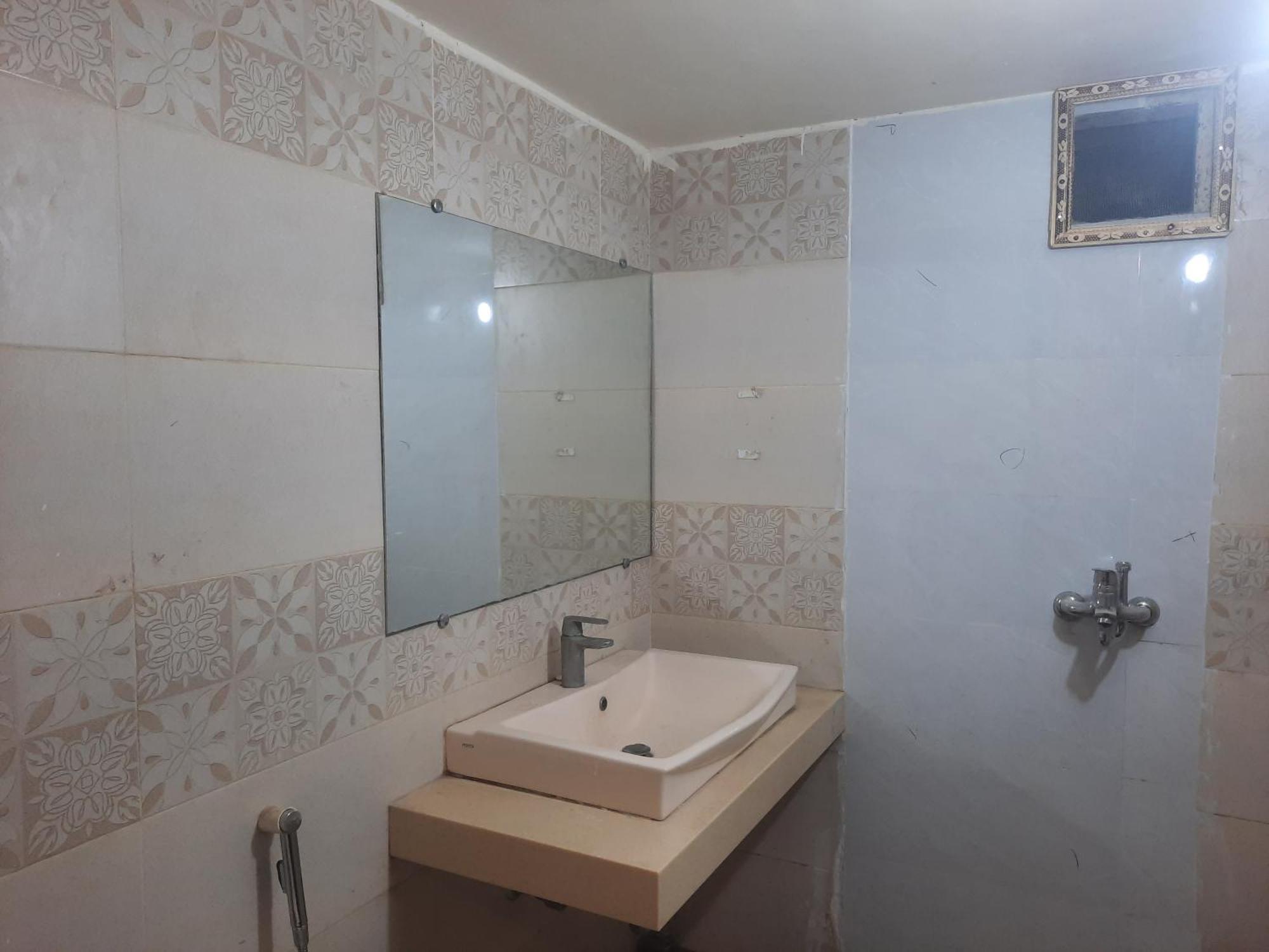 Royal Fort Executive Hotel Gulberg Lahore Chambre photo